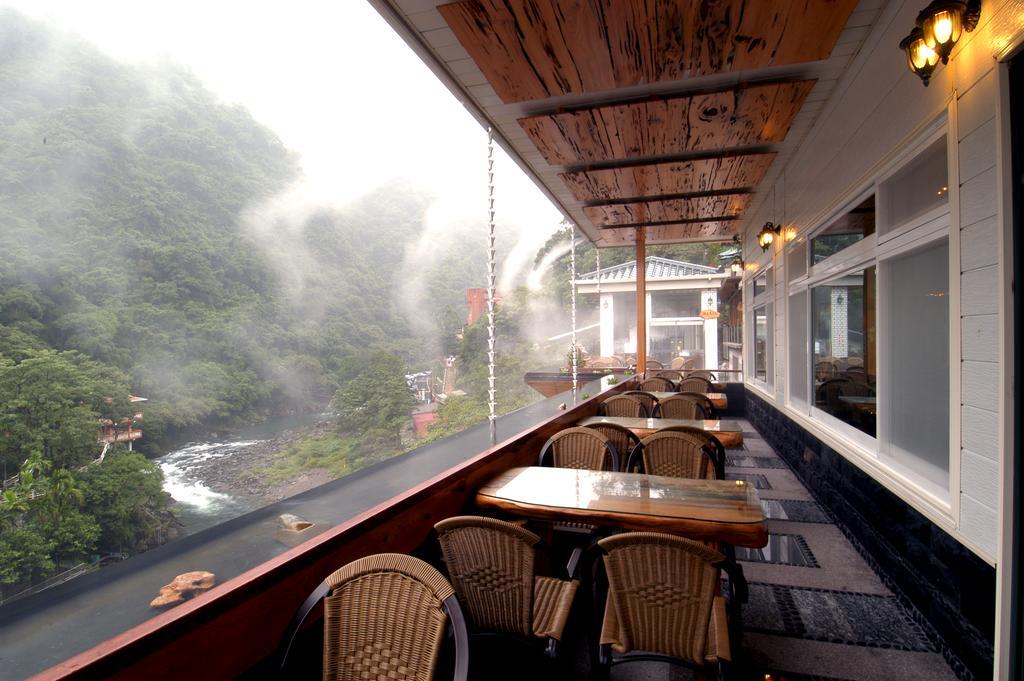 Ferienwohnung Sun Moon Bed& Breakfast Wulai Exterior foto